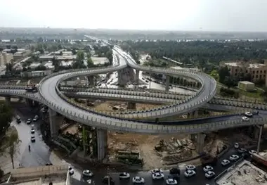 زنجان نقش پل ارتباطی را میان منطقه شمال غرب کشور دارد / نیاز زیرساخت های استان به 300 هزار میلیارد ریال اعتبار