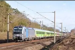 آیا عملیات اجرایی برقی سازی راه آهن تهران مشهد به زودی آغاز می شود؟ 