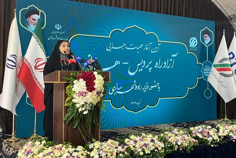 آغاز ساخت آزادراه پردیس هراز با حضور وزیر راه و شهرسازی