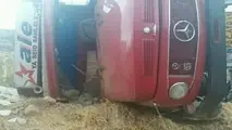 واژگونی کامیون 2 کشته و مجروح بر جای گذاشت