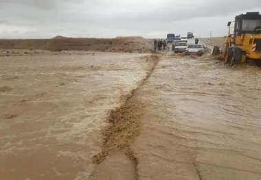 
 دو مسیر اصلی در خراسان رضوی مسدود شد