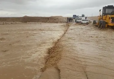 
 دو مسیر اصلی در خراسان رضوی مسدود شد