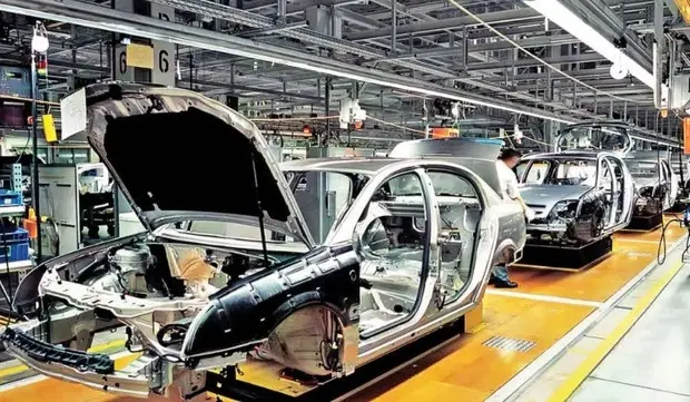 مقایسه شگفت آور قیمت خودروهای داخلی در ۱۰ سال گذشته 