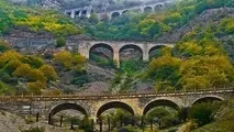 حمایت از صنایع تولیدی در حمل و نقل ریلی همواره اولویت راه آهن بوده است.
