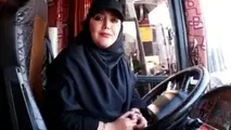  زن راننده اتوبوس جسوری  که مدرک فوق لیسانس دارد؛ رویای او چیست؟