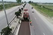 اجرای تفاهم نامه ۸۰۰ کیلومتری آسفالت راه های روستایی کرمان آغاز شد