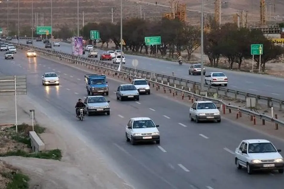 تردد خودروها در جاده‌های کردستان ۳۹ درصد کاهش یافت