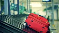 سرقت از چمدان مسافران توسط کارمند فرودگاه