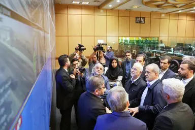 بازدید سرزده رئیس جمهور از ساختمان مرکزی شهدای راه‌ آهن