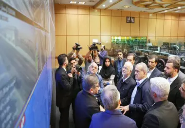 بازدید سرزده رئیس جمهور از ساختمان مرکزی شهدای راه‌ آهن