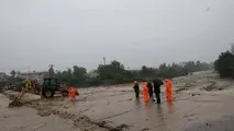 دو جاده اصلی گیلان همچنان مسدود است