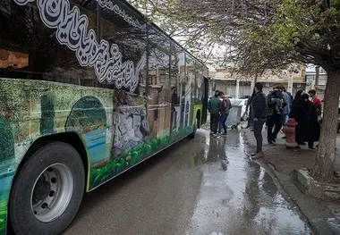 پیگیر راه اندازی اتوبوس گردشگری کرمانشاه - سلیمانیه هستیم