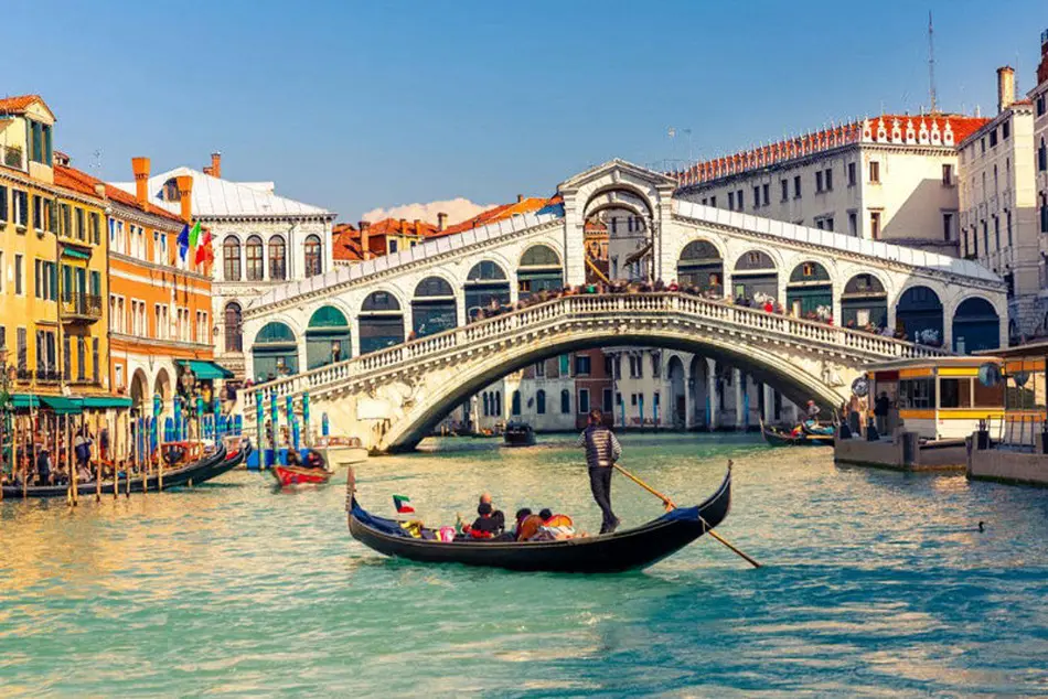 Venice lines up sustainable transport picks