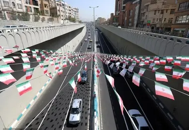 4 پروژه عمرانی تهران افتتاح شد: بار ترافیکی ورودی های تهران تا پایان امسال کاهش می یابد