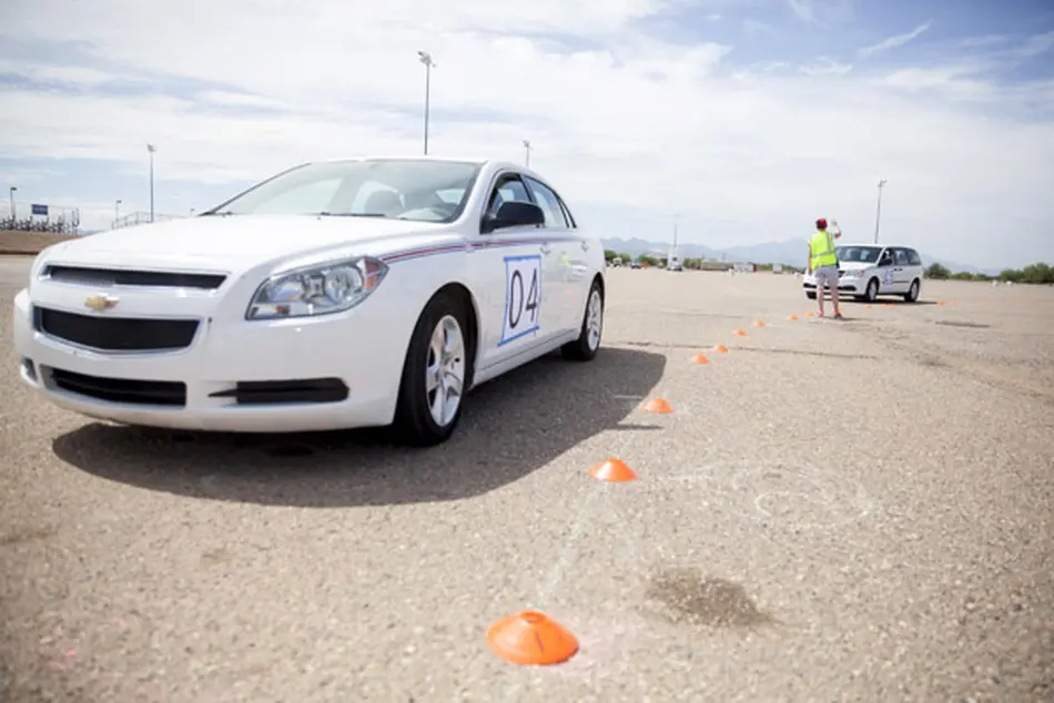 University of Illinois research shows that a few self-driving cars can improve traffic flow