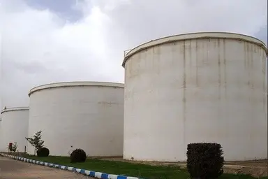 انبار نفت شهران روی گسل است/ بحران بزرگ در زلزله، جنگ و حتی یک جرقه کوچک!
