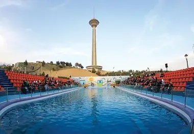 
هوای تهران سالم است
