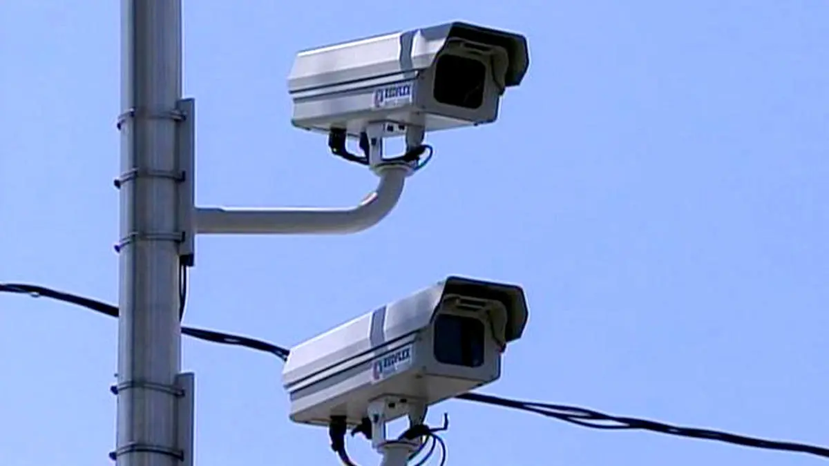 نصب 5 دستگاه دوربین نظارت تصویری در محورهای استان همدان