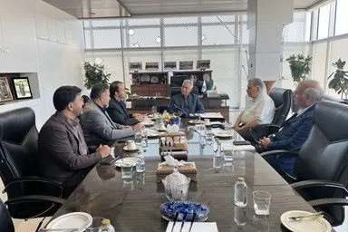 هم‌افزایی منطقه آزاد مهران و اتاق بازرگانی ایران برای تسهیل تجارت خارجی 