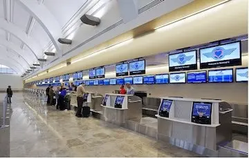 تکمیل زیرساخت‌ها و فیبر نوری فرودگاه‌ها در سال جاری 