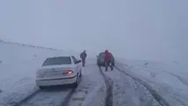 نجات و اسکان ۱۵۰ مسافر در راهدارخانه های قزوین طی بارش های سنگین اخیر