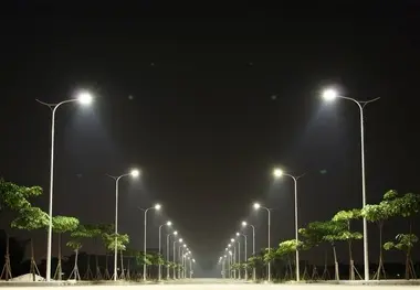 تأثیر روشنایی جاده‌ ها بر ایمنی حمل و نقل جاده‌ ای/ سرمایه گذاری ارزشمند برای کاهش تلفات رانندگی