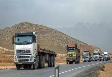 اعلام نرخ و نحوه محاسبه حق توقف برای کامیون ها و کشنده های مختلف 