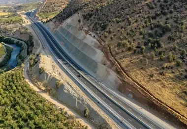 پازل کریدور ترانزیت شمال جنوب با اتمام قطعه 7 آزادراه شیراز اصفهان