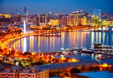 ایرانیان؛ بیشترین متقاضیان ویزای الکترونیک آذربایجان

