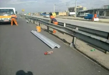 تعمیر و نصب گاردریل در ۴۰۰ کیلومتر جاده های بوشهر؛ ارتقای ایمنی و کاهش سوانح رانندگی