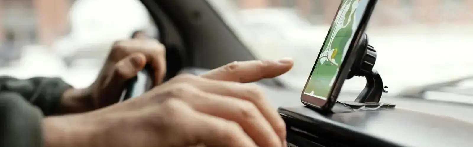 عوارض رانندگان اسنپ و تپسی غیرقانونی اما عوارض تاکسی‌ ها قانونی و هر سال سنگین‌تر!