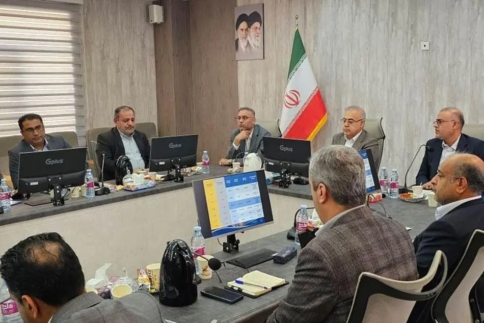 Hormozgan Ports Review Strategies to Strengthen Port Resilience in Joint Meeting with Governor