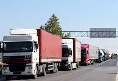 مرزهای خوزستان برای تردد کامیون‌ها باز شد