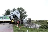 یک کشته بر اثر برخورد قطار و کامیون در لهستان