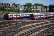 جابجایی میلیاردی مسافر در راه آهن انگلستان، درس هایی از گذشته، دورنما و چشم‌ انداز آینده