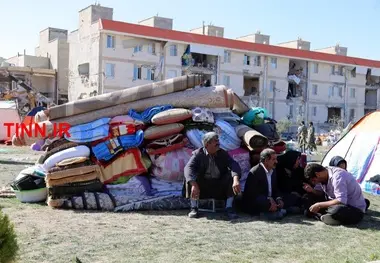 گزارش تصویری/ وضعیت زلزله‌زدگان مسکن مهر کرمانشاه دو روز پس از حادثه