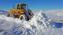 
عملیات برف روبی در محور‌های کوهستانی اردبیل
