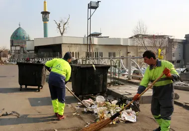 میدان تجریش بعد از انتشار شایعه وجود بسته مشکوک