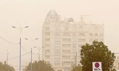 گرد و خاک در آبادان