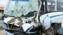 برخورد مینی‌بوس با کامیون در محور اراک - خمین / ۲۴ نفر مصدوم شدند