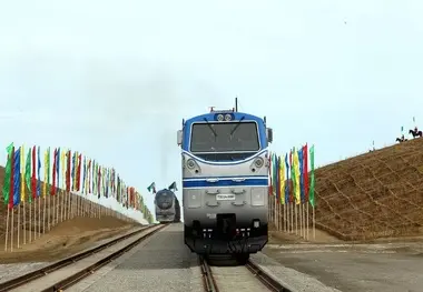 ضد عفونی قطار در مرز ریلی سرخس