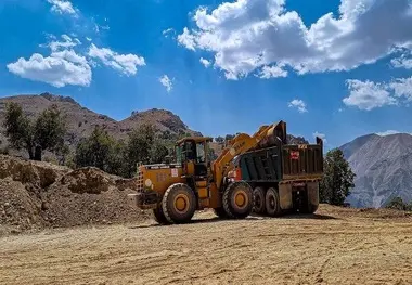 اجرای ده‌ ها طرح عمرانی برای ارتقای ایمنی و زیرساخت‌ های جاده‌ ای کوهرنگ