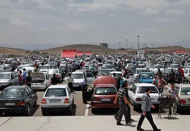 دلالان عامل اصلی گرانی خودرو در بازار هستند
