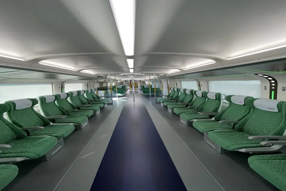 Canada: VIA Rail Issues RFQ for New Train Fleet