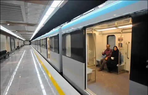 قطار شهری اصفهان مشتری ندارد