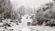 بارش برف و باران در محورهای چالوس و هراز/ ترافیک نیمه‌ سنگین در آزادراه کرج - قزوین