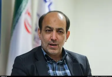 می‌خواهند با شعار معیشت ابتکار عمل دولت را بگیرند 
