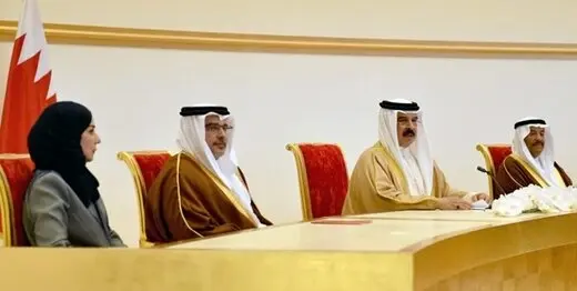 شاه بحرین خواستار اقدام جهانی برای امنیت کشتیرانی خلیج فارس شد