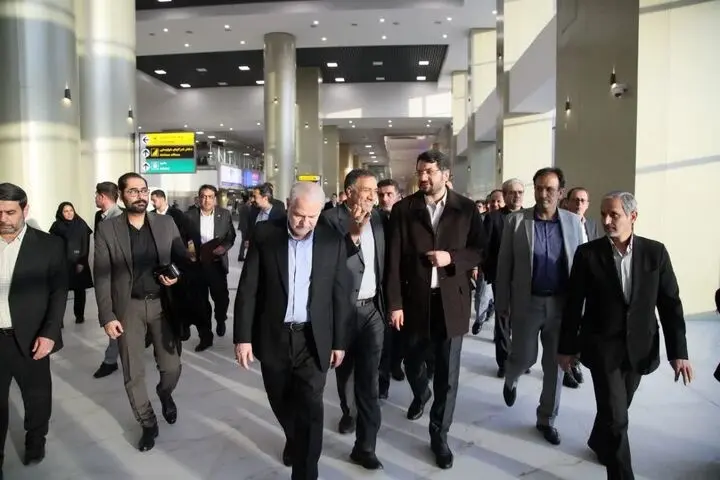 ۳ پل ارتباطی انتقال مسافران در فرودگاه مشهد به بهره برداری رسید 