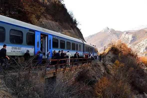 سومین قطار گردشگری گیلان  راه اندازی می‌شود